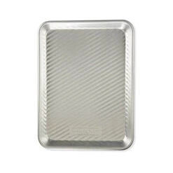Nordic Ware Burger Bakplaat 28 X 20 Cm Aluminium Grijs