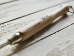 Delivita Pizza-oven Reinigingsborstel -Kook Winkel brush 3 1410x1076 crop center