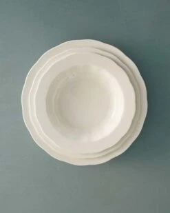 Serax Silhouette Hoog Bord L ø 27 Cm Wit -Kook Winkel ecom b5225012 001 03 jpg 34323bb3 492c 429a 954a a5950e95a14d