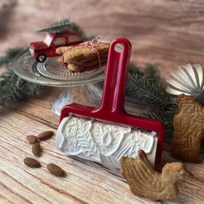 Westmark Klausi Koekjesroller Kunststof Rood 1 Westmark Klausi Koekjesroller Kunststof Rood