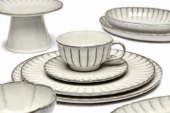 Serax INKU By Sergio Herman Hoog Bord S ø 19 Cm H 4 Cm Aardewerk Wit -Kook Winkel productdetail shopthelook inkutableware wit 2