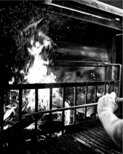 Black Smoke : BBQ, Booze & Attitude - Jort Althuizen -Kook Winkel schermafbeelding 2021 03 24 om 13.13.36